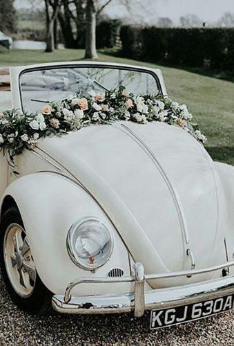 ماشین عروس قدیمی